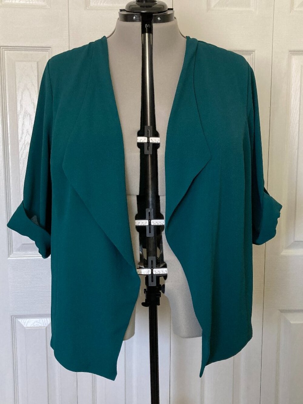 Torrid 4 Open Front Crepe Blazer